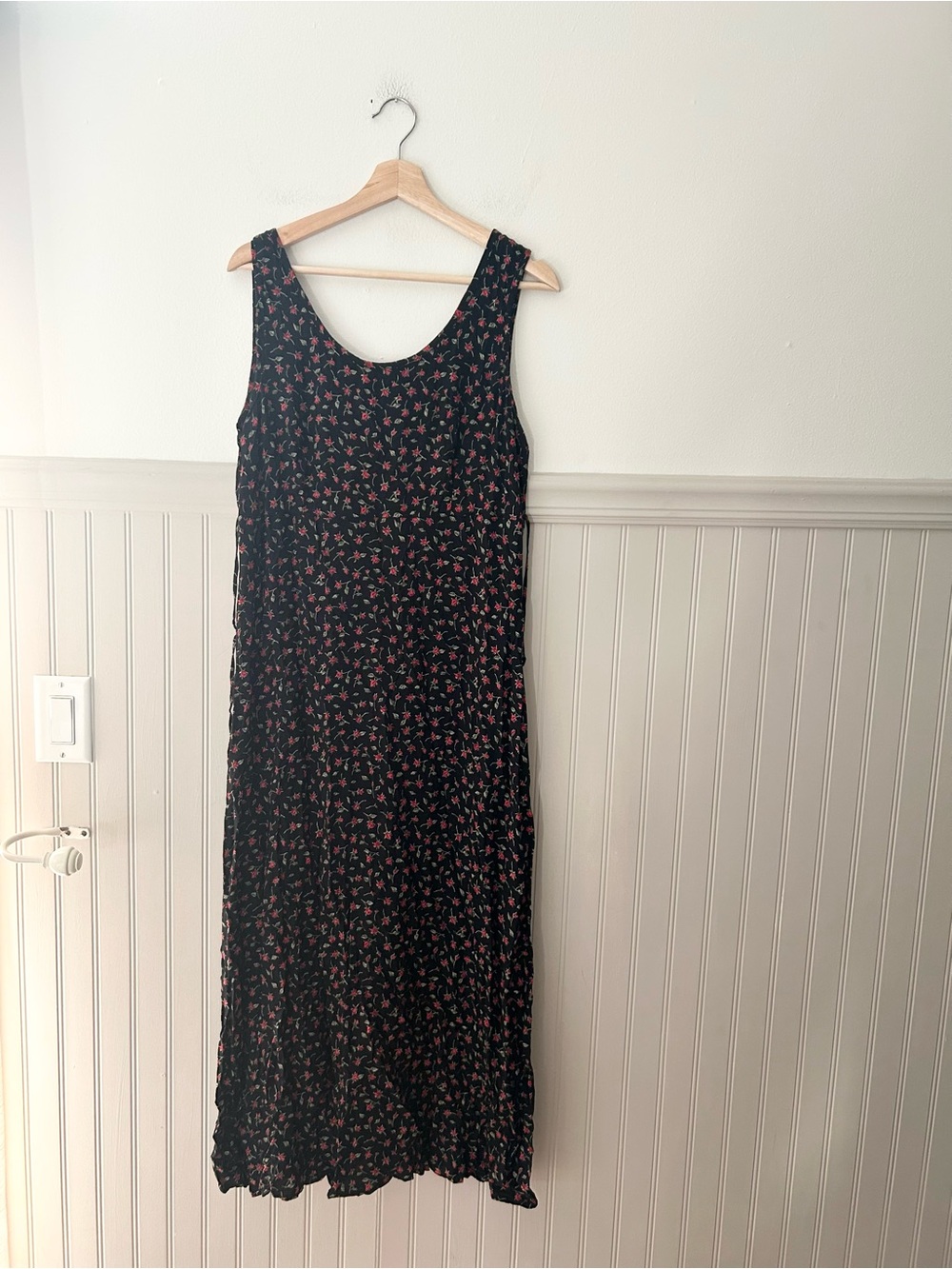 Vintage Molly Malloy Size 14 Black Red Floral Maxi Dress Sleeveless